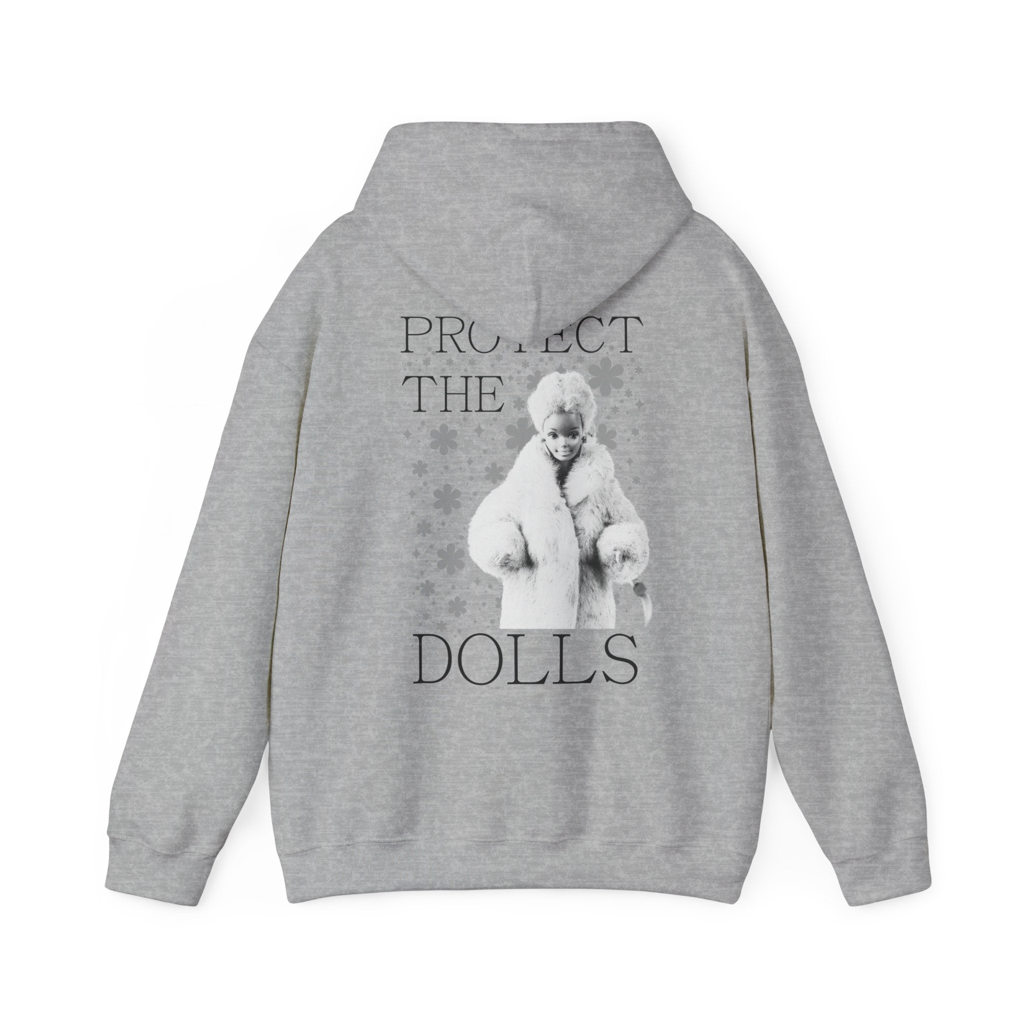 Hoodie „Protect the Dolls“ – Trendiger Unisex Hoodie mit auffälligem Rückenprint