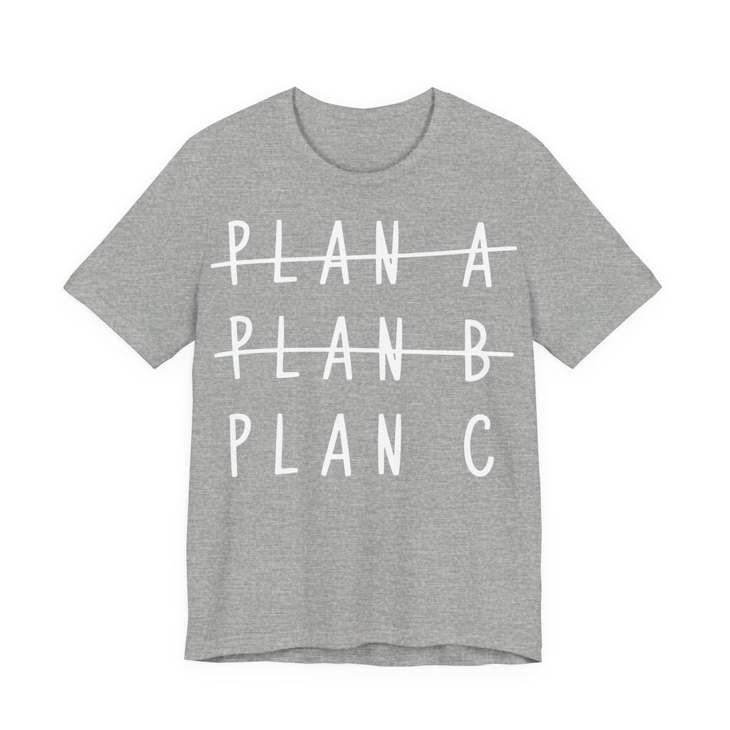 Unisex Jersey Short Sleeve Tee „PLAN C“ – stylisches Statement-Shirt aus 100 % Airlume Baumwolle