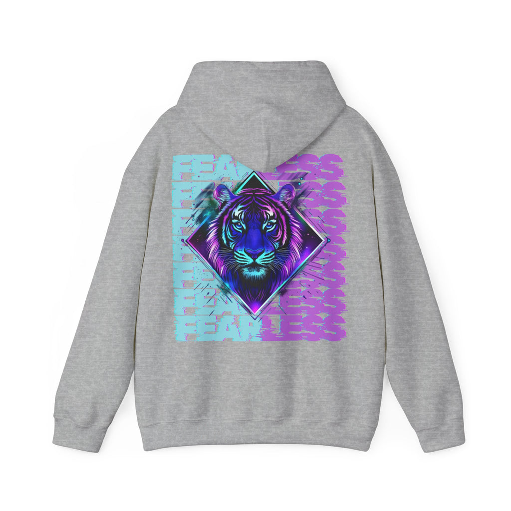 Hoodie „Fearless“ – Stylischer Unisex Hoodie mit kraftvollem Rückenprint